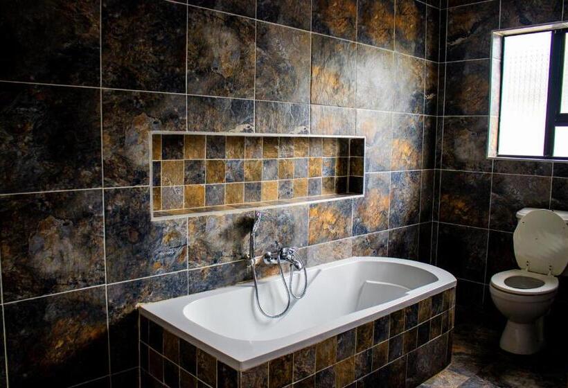 تختخواب و صبحانه Fidelity Lodgings