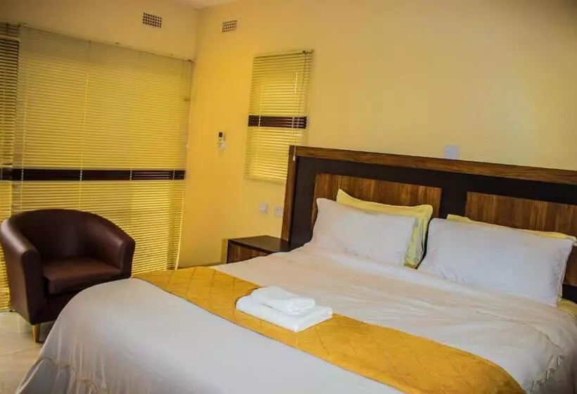 تختخواب و صبحانه Fidelity Lodgings