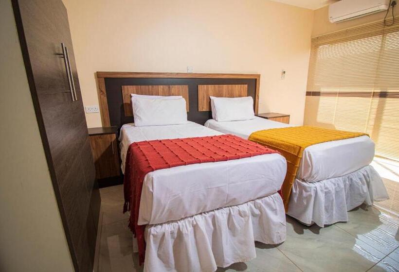 تختخواب و صبحانه Fidelity Lodgings