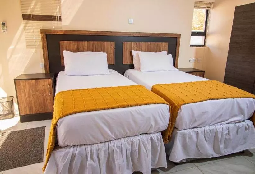 تختخواب و صبحانه Fidelity Lodgings
