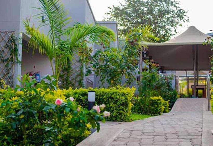 تختخواب و صبحانه Fidelity Lodgings