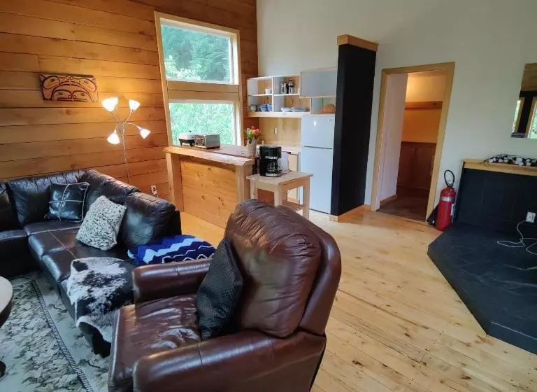 ベッドアンドブレックファースト Hummingbird Lodge Bnb