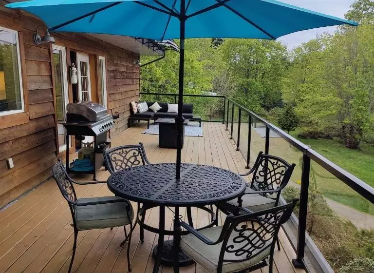 ベッドアンドブレックファースト Hummingbird Lodge Bnb