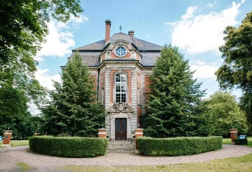 ベッドアンドブレックファースト Schloss Karow
