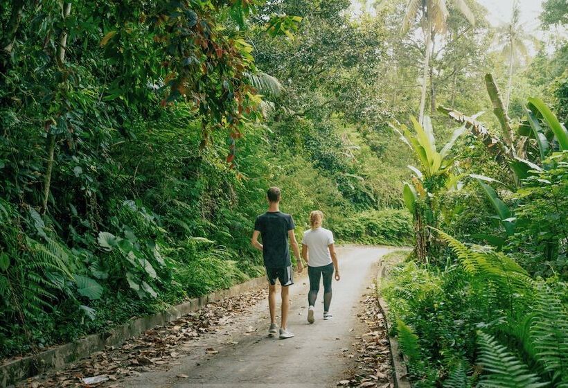ホテル Sunyi Ubud