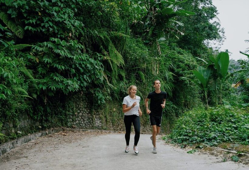 ホテル Sunyi Ubud