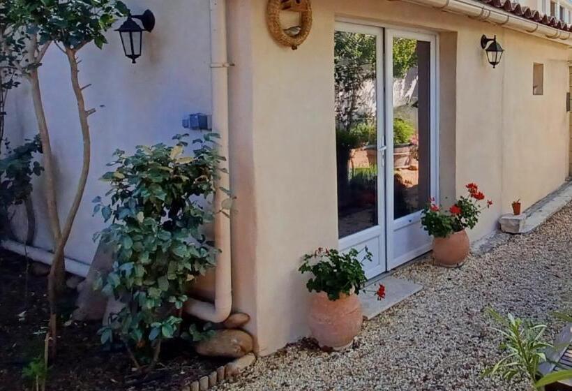 펜션 Villa Benvengudo