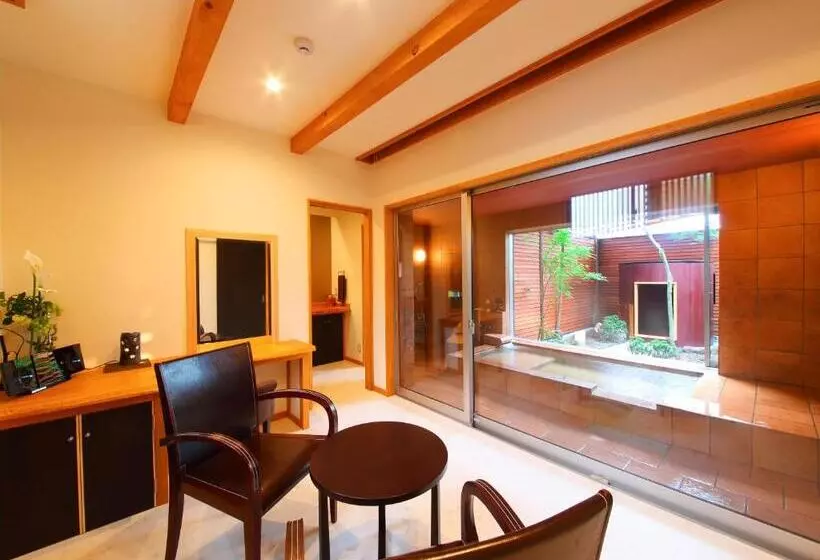 ریوکان 匠晴の宿 心庵