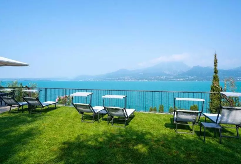 Sky View Garda Lake By Hotel Galvani