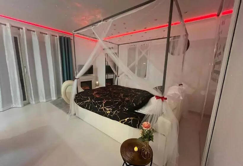 Aamiaismajoitus (B&B) Suite De Charme   So Chic So Romantic