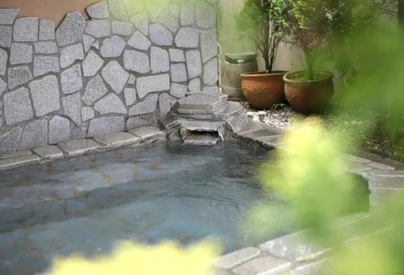 Hotelli 那須高原の宿菊