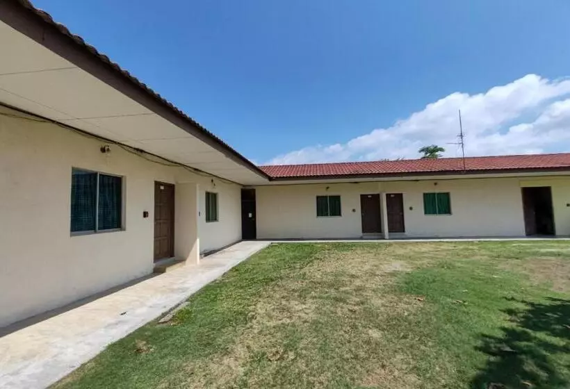 ペンション Ovilla Home B&b