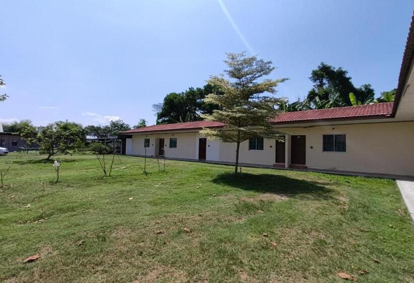 Pensjonat Ovilla Home B&b