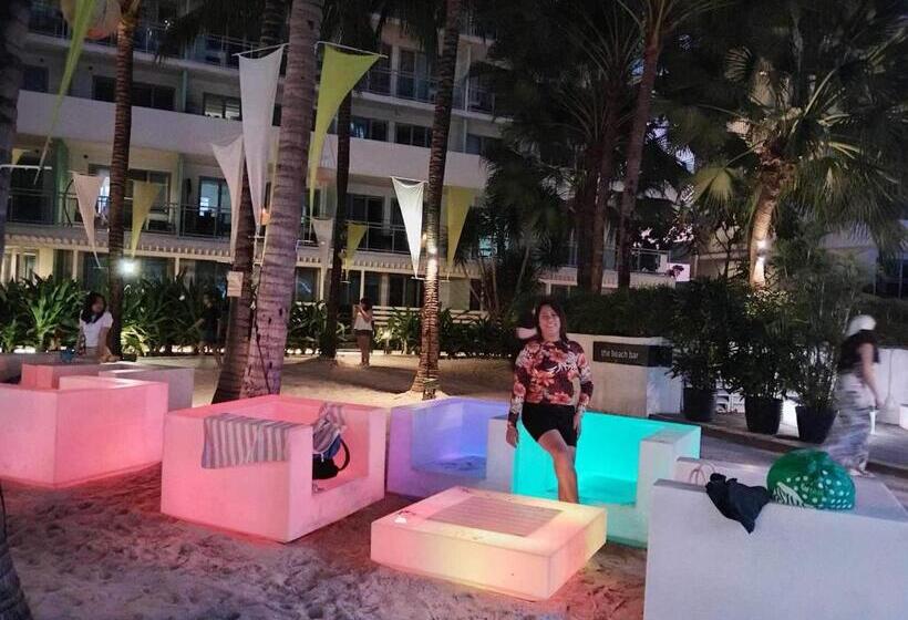 Relax & Unwind 2 Bedrooms Suite Beach Near Naia Airport