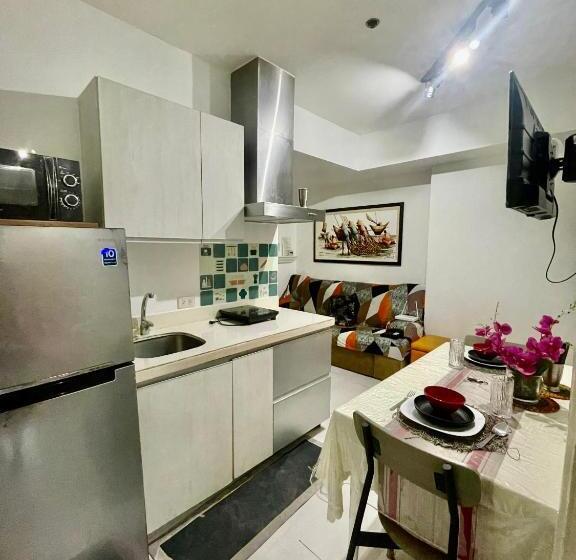 Relax & Unwind 2 Bedrooms Suite Beach Near Naia Airport