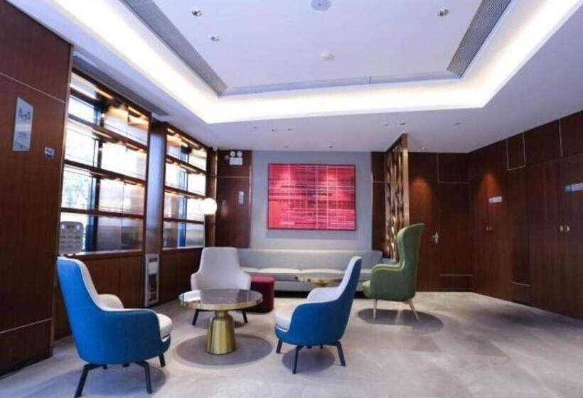 Borrman Hotel Guangzhou Railway Station Sanyuanli Metro Station