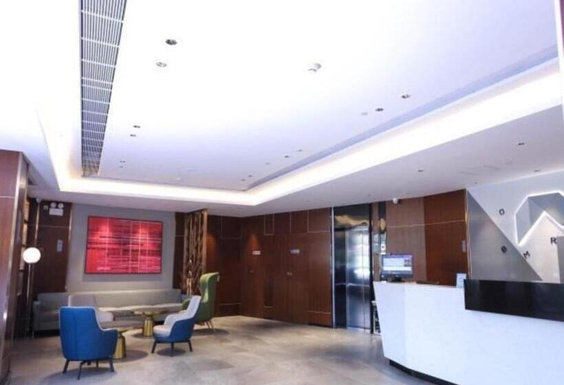 Borrman Hotel Guangzhou Railway Station Sanyuanli Metro Station