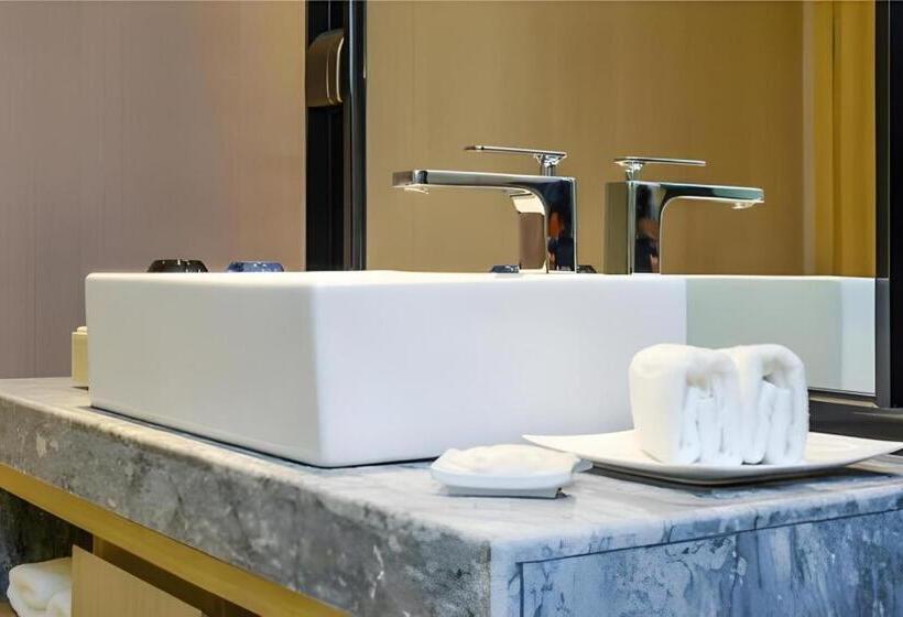 Echarm Hotel Guiyang City Hall Lincheng Xi Road Metro Station