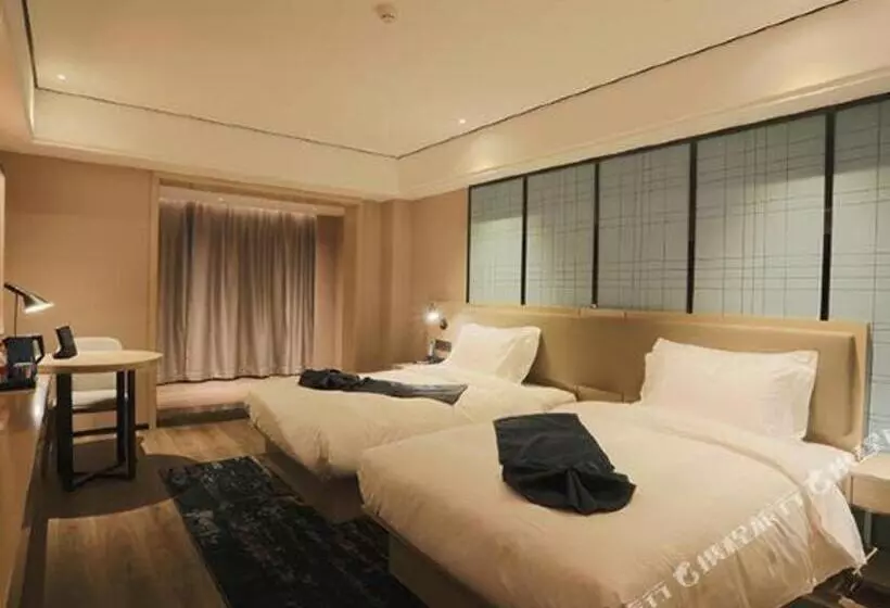 Echarm Hotel Haikou Youyi Sunshine City Qiaozhong Road