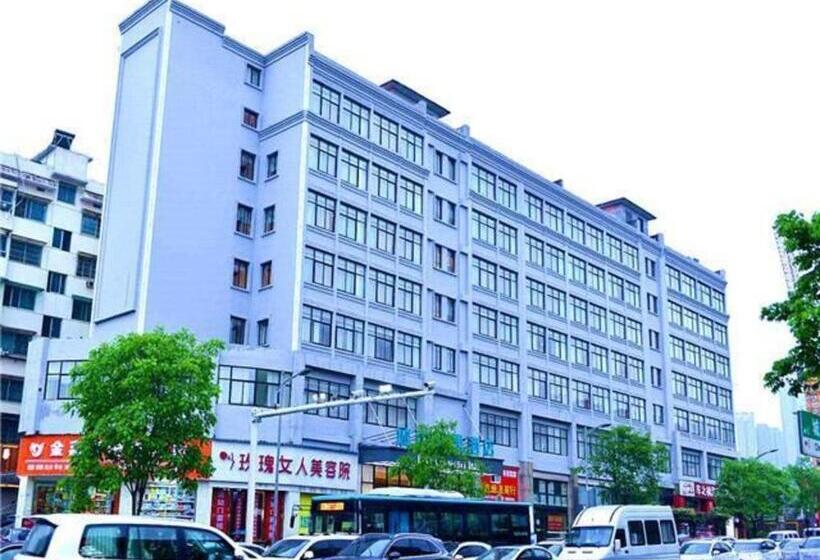 호텔 City Comfort Inn Changsha Railway Station Amiling Metro Station
