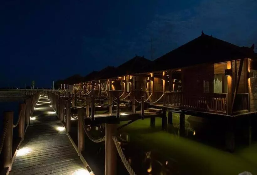 Hotelli Paiton Cottage