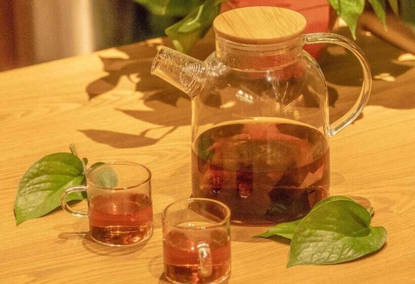 Otel James Joyce Coffetel Tianjin Railway Station