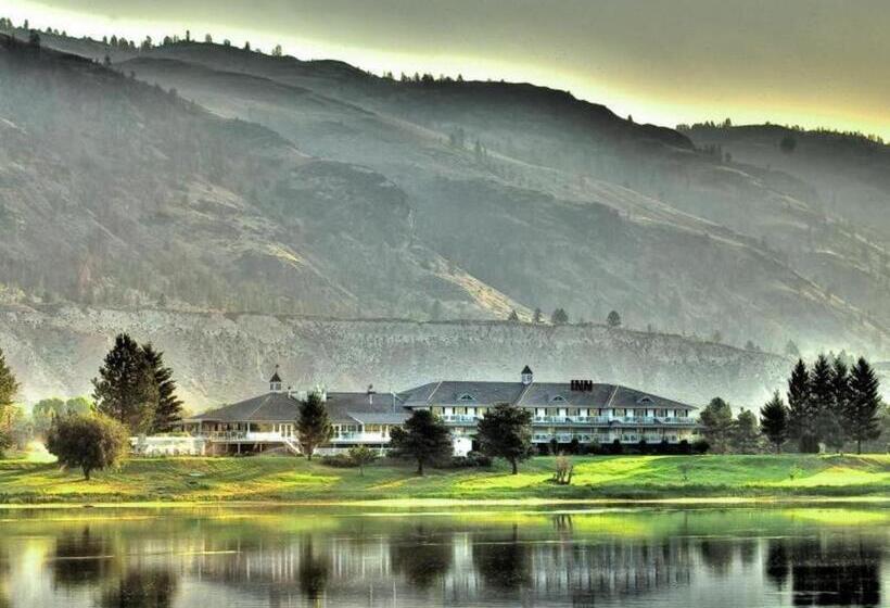 فندق South Thompson Inn