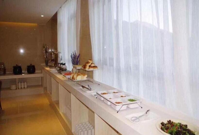 Lavande Hotels Lhasa Municipal Government Tibet University