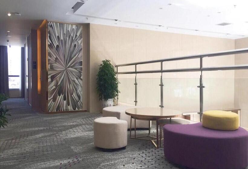 Lavande Hotels Lhasa Municipal Government Tibet University