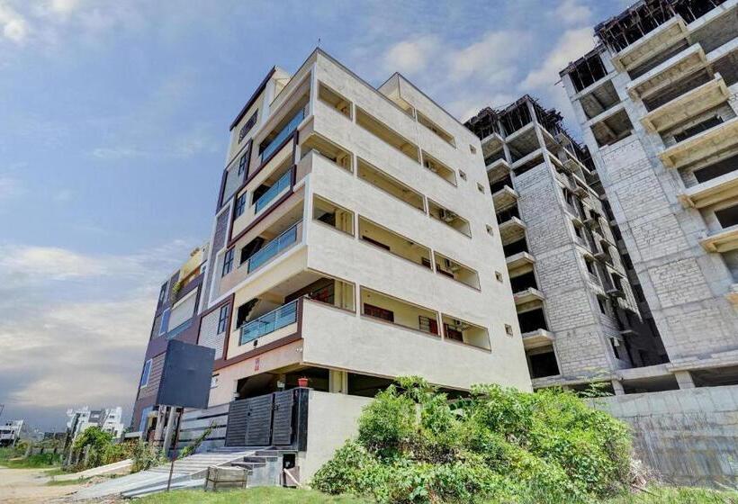 هتل Oyo Skv Residency Service Apartment