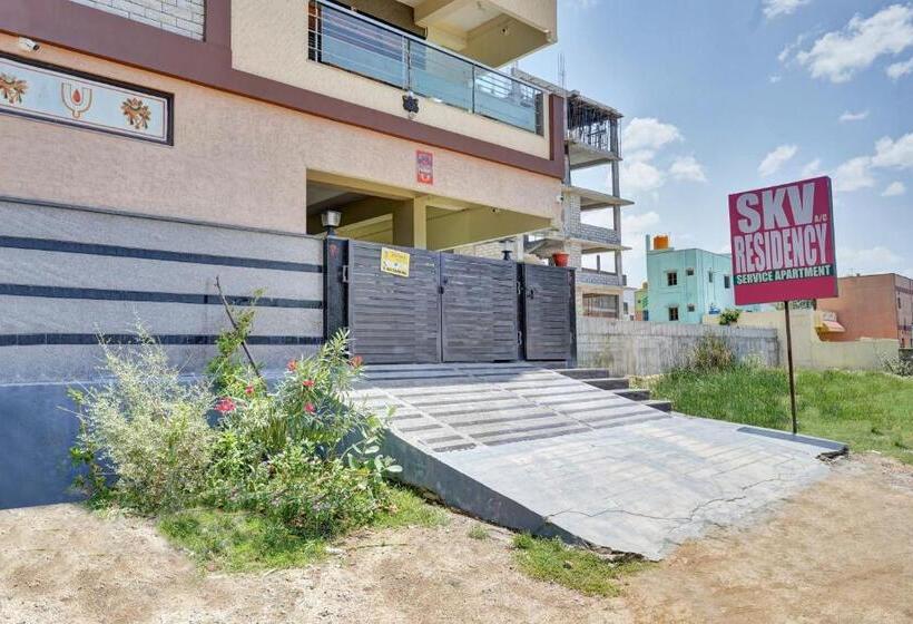 هتل Oyo Skv Residency Service Apartment