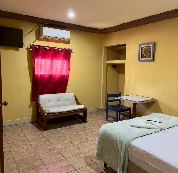 تختخواب و صبحانه Hasa Nicaragua