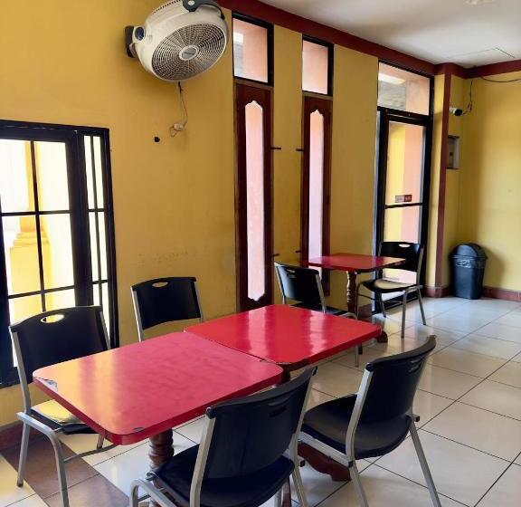 تختخواب و صبحانه Hasa Nicaragua