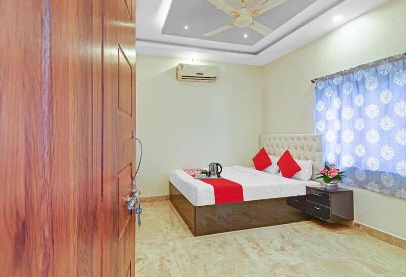 Hotel Collection O Shamshabad