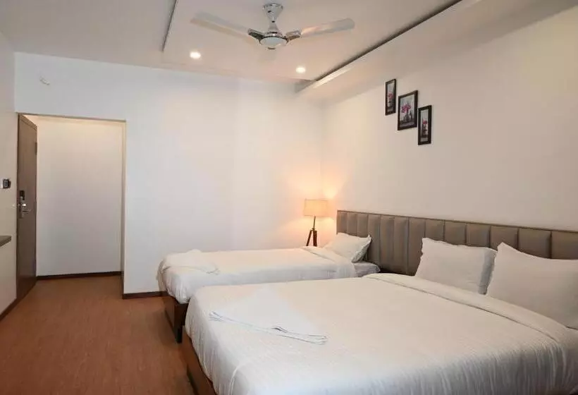 Hotelli Sonnesta Grand