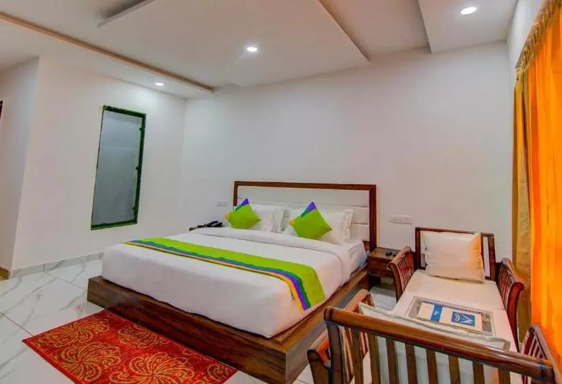 Hotelli Treebo Down Town, Dalhousie