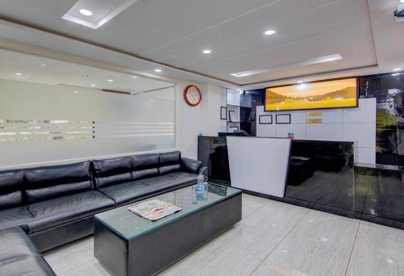 Hotel Treebo Down Town, Dalhousie