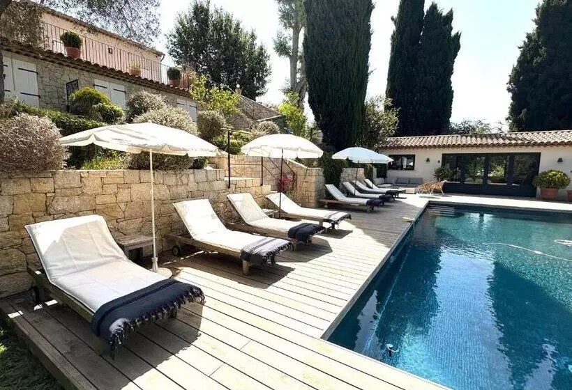 Majatalo A Casa Bianca