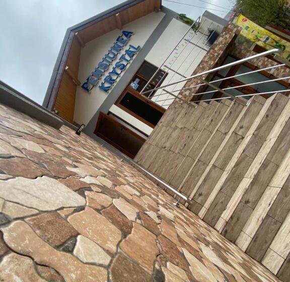 Пансион Vila Krystal