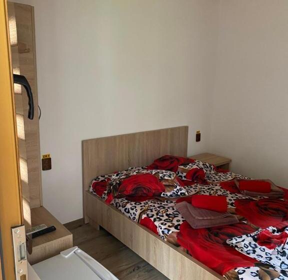 Пансион Vila Krystal