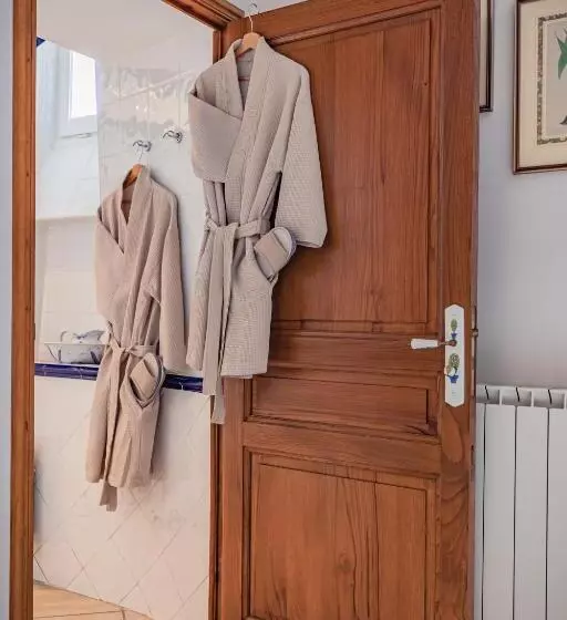 Aamiaismajoitus (B&B) Ostal Cassinia