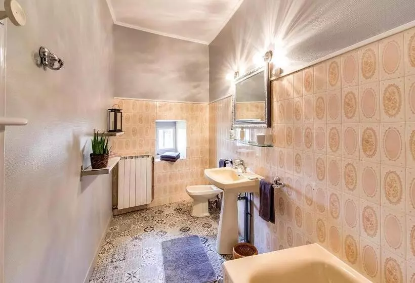 Aamiaismajoitus (B&B) Ostal Cassinia