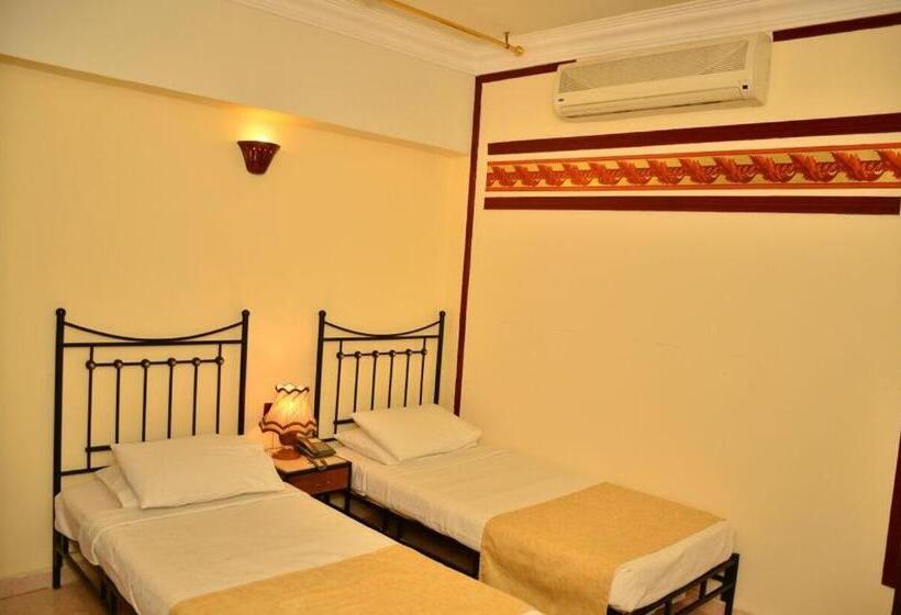 Dolphin Hotel Safaga