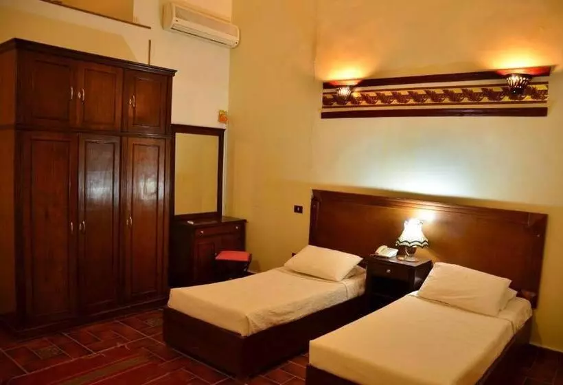 Dolphin Hotel Safaga