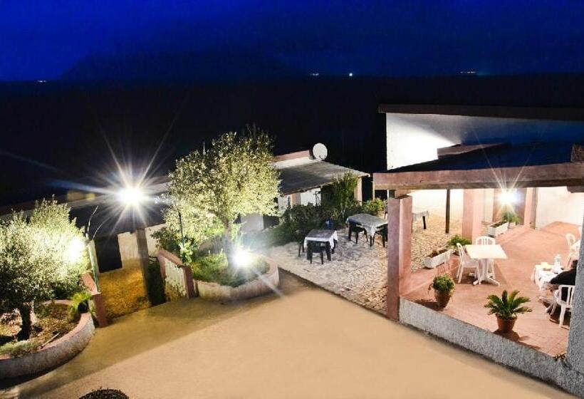 Hotelli B&b Cala Cartoe