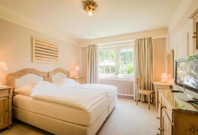 ホテル Landhaus Bacher