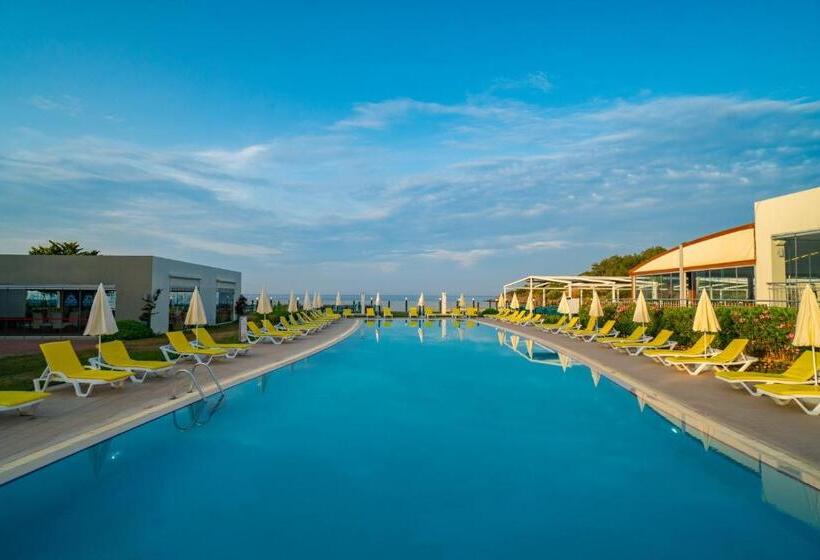 Karya Family Resort Hotel All Inclusive