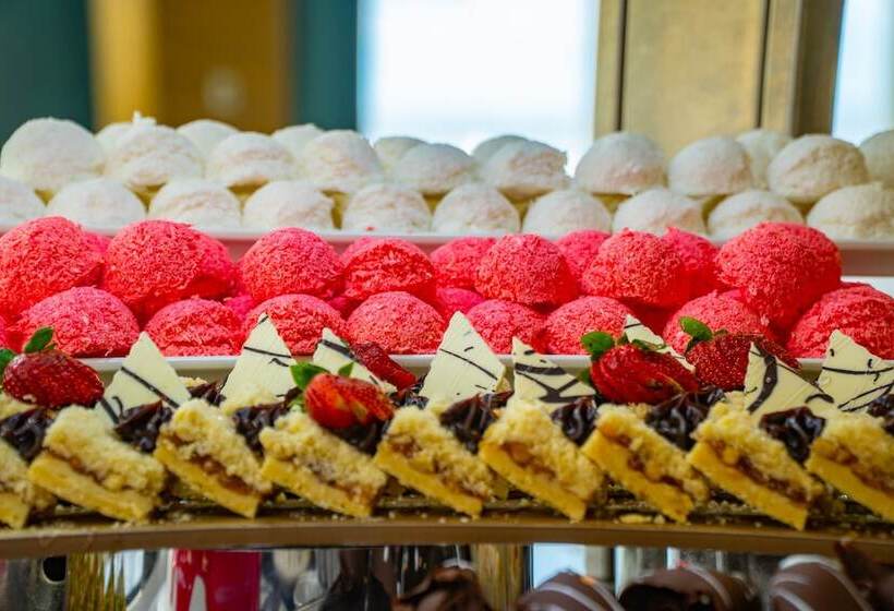 Karya Family Resort Hotel All Inclusive