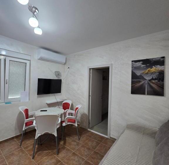 پانسیون Apartman Turkovic