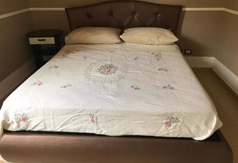 ペンション B&b Il Castello Lauro